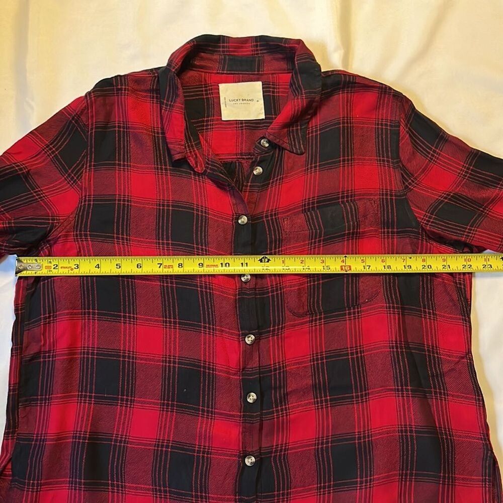 Lucky Brand Red Plaid Button Long Sleeve Shirt Size Medium - Picture 4 of 10